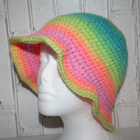 🌈 Pastel Rainbow Crocheted Sunhat – Handmade · Adult Size - Picture 1 of 4